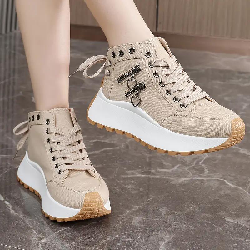 Outdoor Women's Casual Sports Skateboard Shoes for Spring and Autumn 2025, New Fashionable and Versatile , Comfortable Height Increasing Women's Shoes