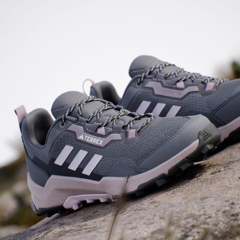 adidas Женские треккинговые ботинки TERREX AX4