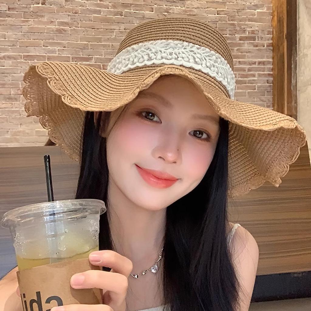 Wave Edge Lace Straw Hat Women's Summer Seaside Beach Shade Sunscreen Hat Woven Big Brim Fashion Hat