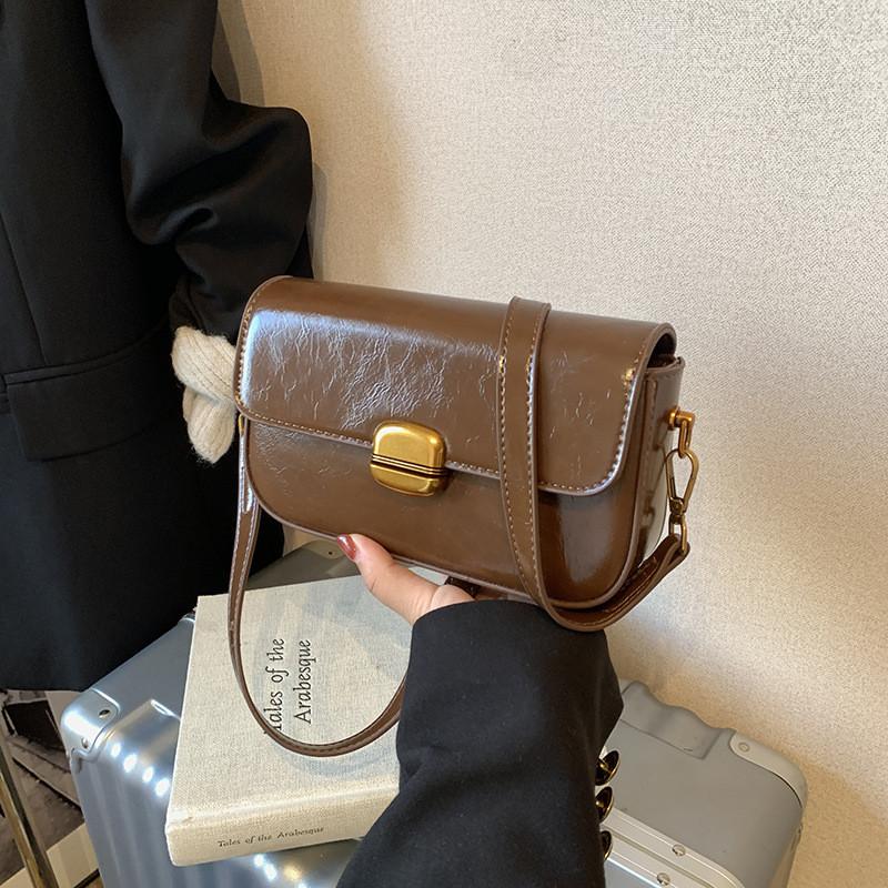 Ielgy Popular Fashion Small Square Bag Ladies Shoulder Messenger Bag Trendy