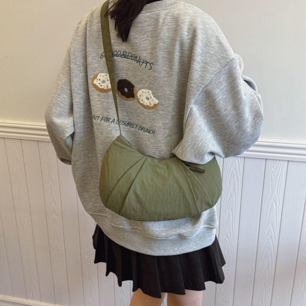 Korean Style Zipper Dumpling Bag Lightweight Sports Messenger bag Nylon Shoulder Bag Male/Female