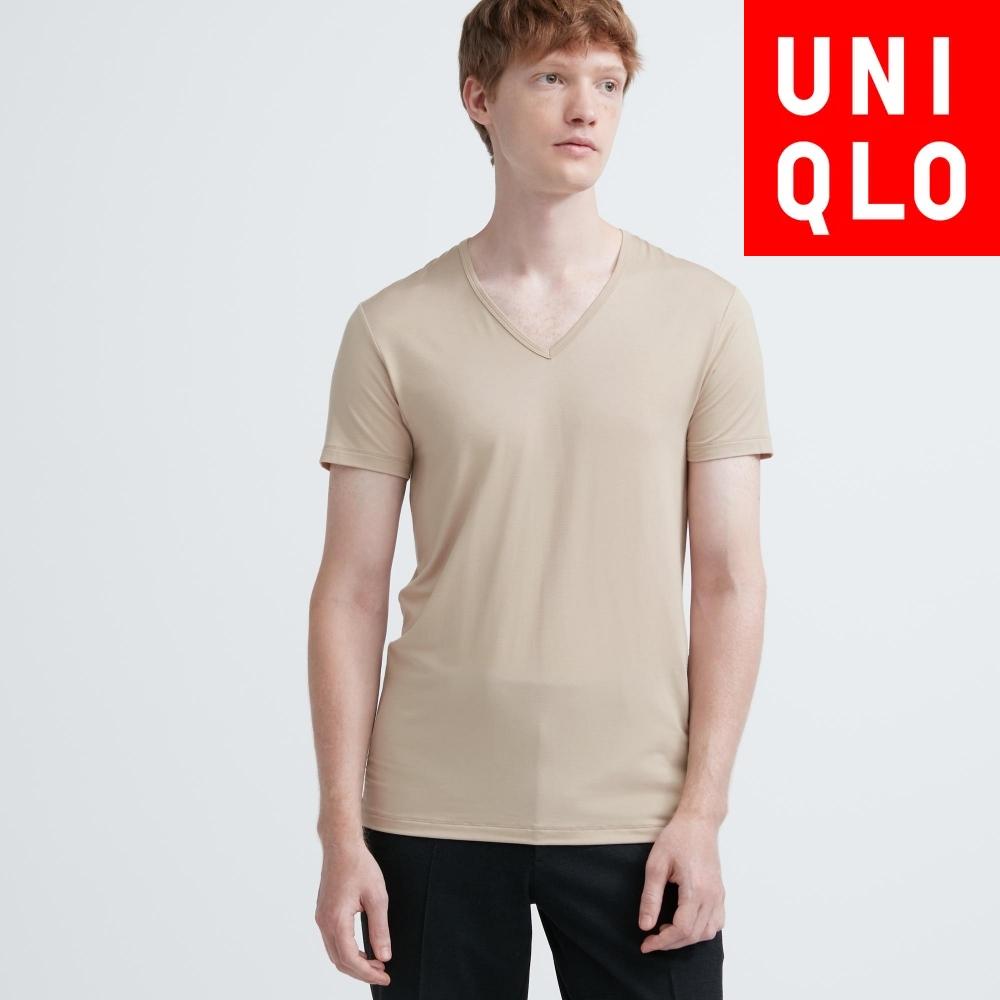 Uniqlo Japan HeaTTech V Neck T  shorT sleeVe 