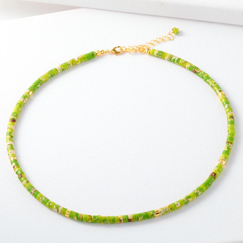 Богемный простой цепочка на ключицу, женское универсальное нишевое цветное ожерелье из бисера и кристаллов из натурального камня, мода