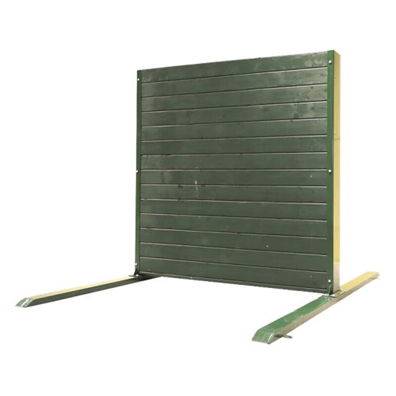 Outdoor Team Training High Wall