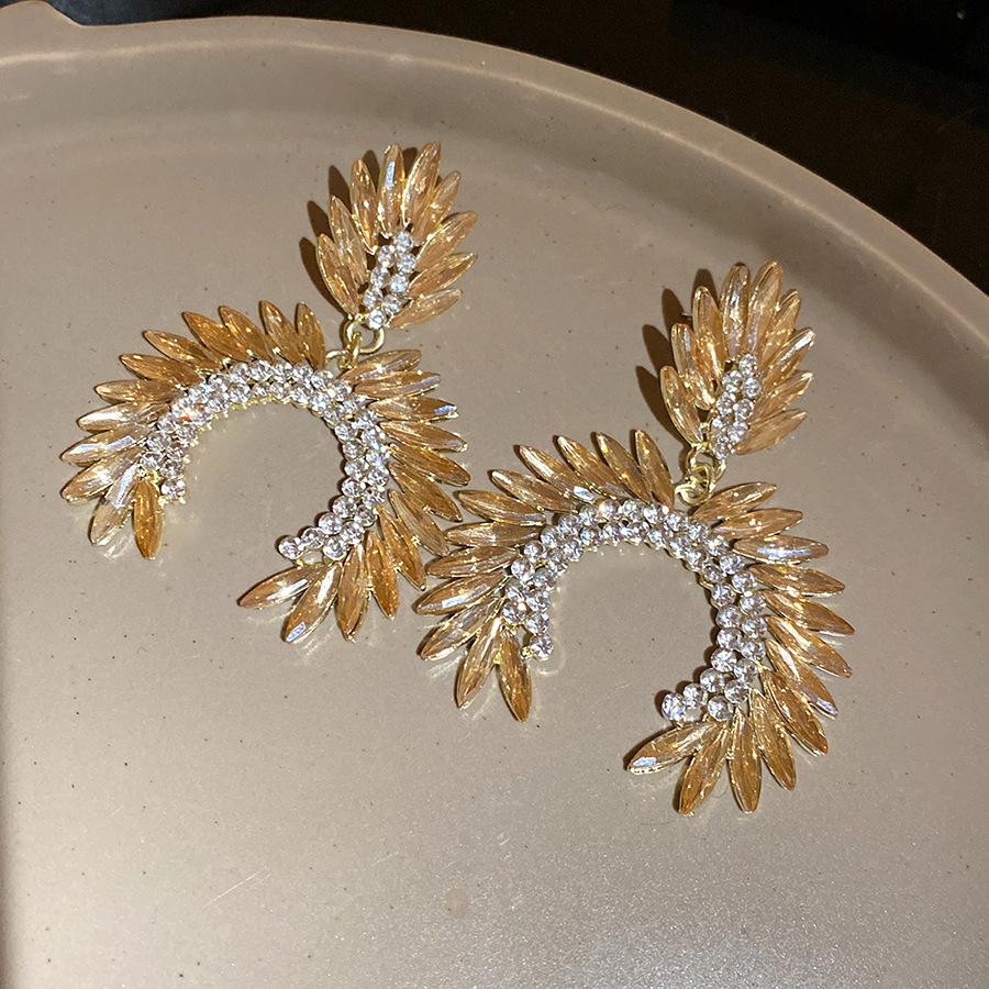 Silver Needle Diamond Round Rice Grain Pendant Earrings Light Luxury High-end Earrings European and American Exquisite Fashion Temperament Earrings