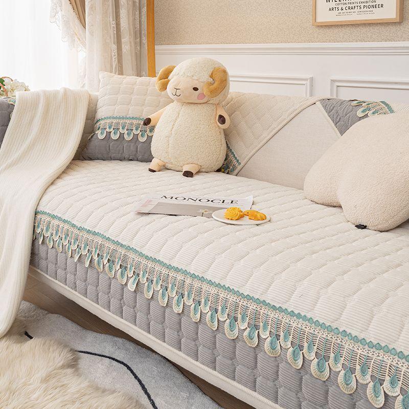 New Autumn and Winter Velvet Sofa Cushion Simple and Non Slip Plush Leather Sofa Cover Modern Corduroy Backrest Towel Cover Fabric
