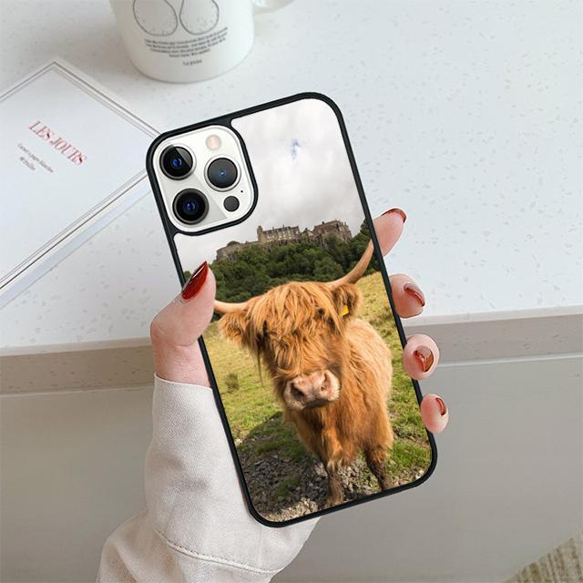 Highland Cows Phone Case For iPhone 17 Air 14 15 16 13 12 Cover For Apple 14 15 16 Pro Max 6S Plus Coque