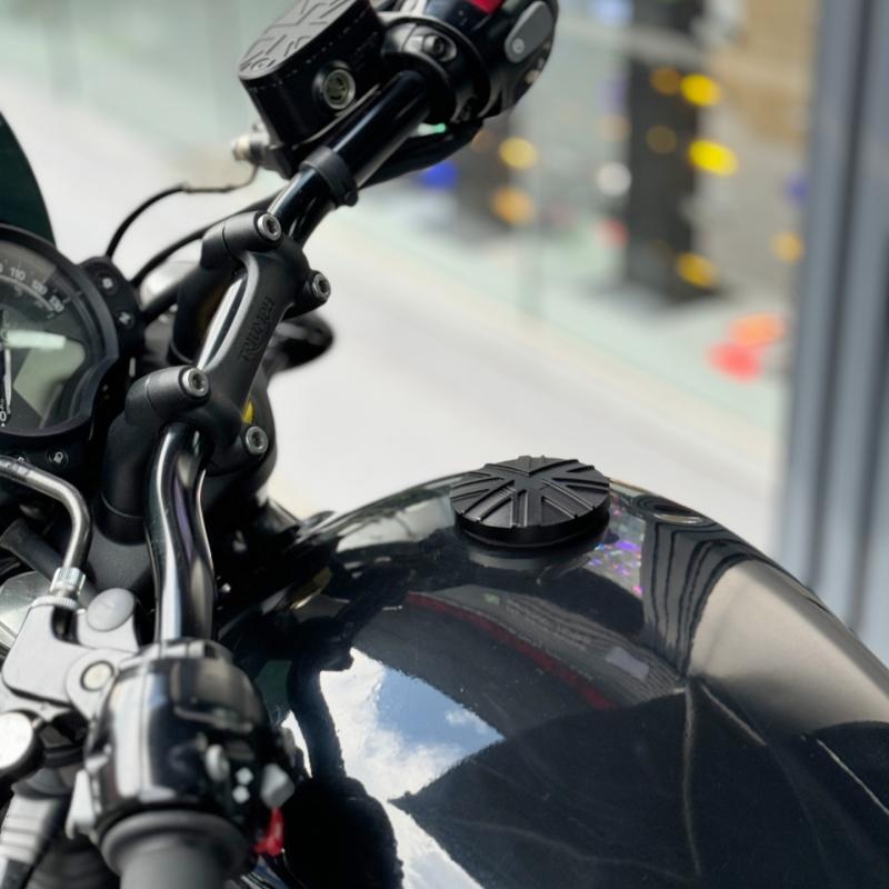 For Triumph Bonneville Bobber T120 T100 Street twin Scrambler Thruxton 900 Motorcycle Petrol Fuel Gas Tank Cap Retro Oil Cover