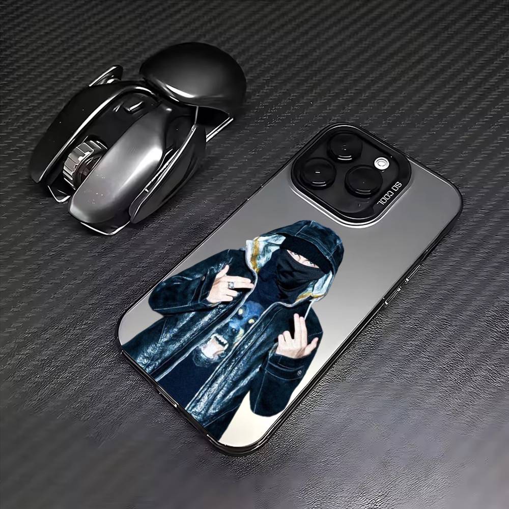 Маскированный рэпер E-EsDeeKid Чехол для телефона для iPhone17,16,15,14,13,12,11 Plus,Pro Max Цветной Посеребренный Внутренняя крышка