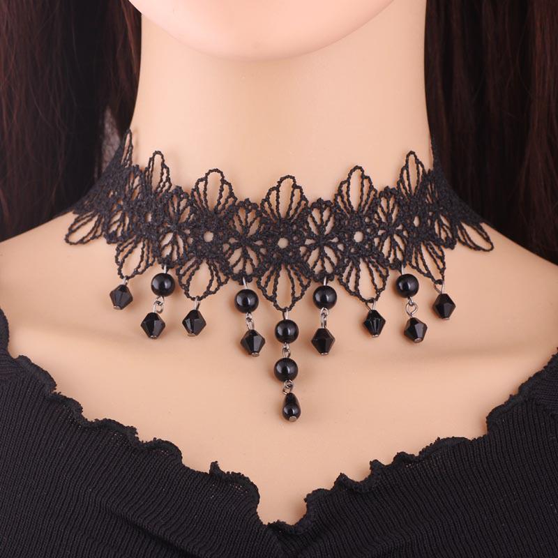 Lace Choker Necklace for Women - Versatile Clavicle Chain with Fake Collar Accessory