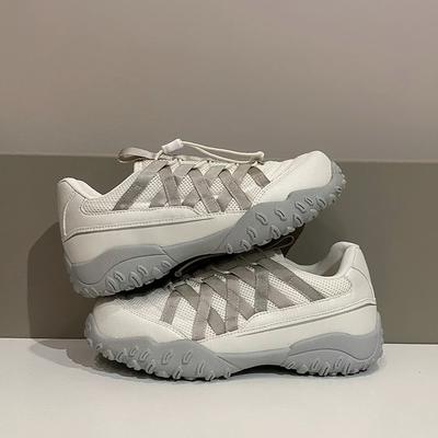 Женская обувь – Кроссовки