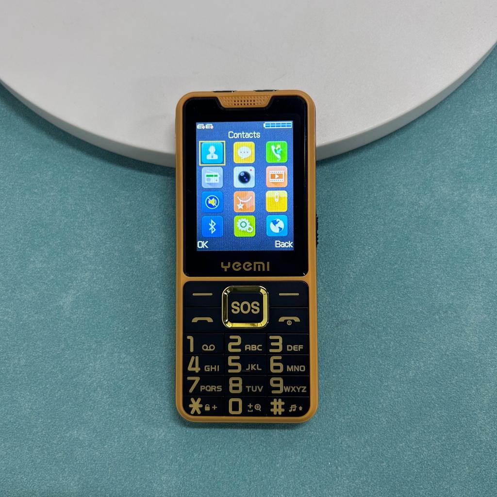 Новый мобильный телефон YEEMI K3 GSM 2G 2,4 дюйма HD Dual SIM 2500 мАч Большая батарея Фонарик Type-C Камера Супертонкий кнопочный телефон для пожилых людей и студентов