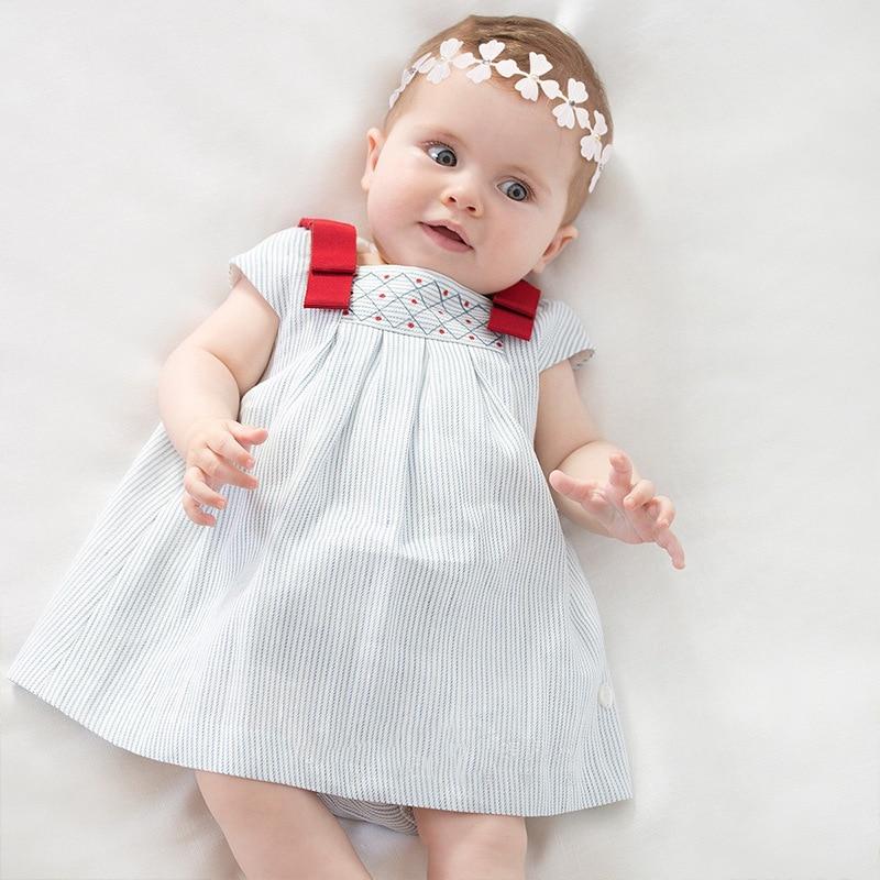 Корейские детские белые кружевные повязки на голову с короной и стразами, повязки принцессы с цветами для девочек, аксессуары для волос для новорожденных, фотография