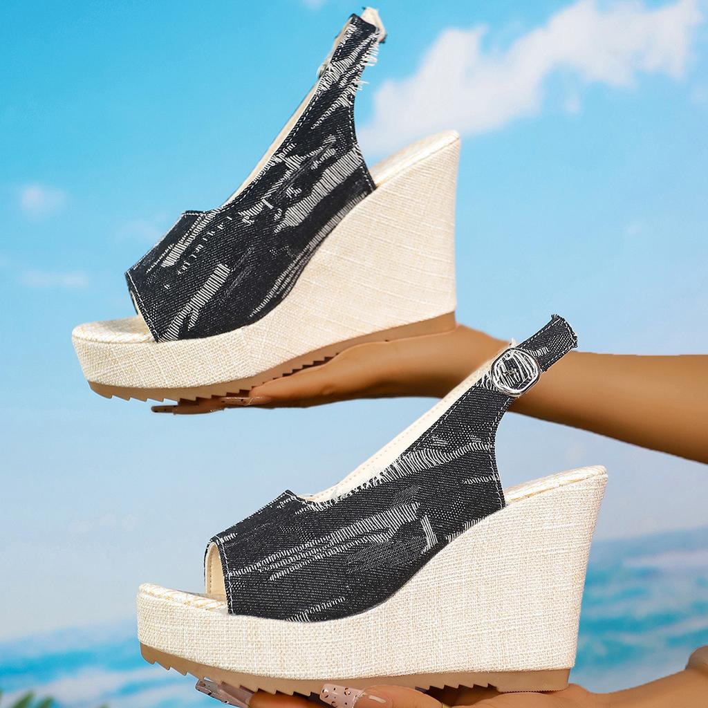 Yuzui European and American muffin 2025 slope heel sandals 2025 summer new platform foreign trade large size high heel sandals women