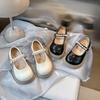 Girls Leather Shoes Round Toes Kids Princess Shoes Soft Sole Comfortable 2025 Brand New Children Performance Shoes MaryJanes