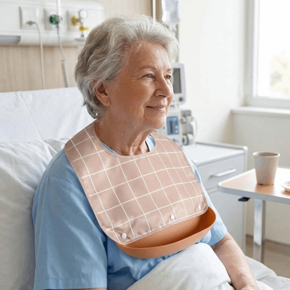 Washable Elderly Bib Waterproof Feeding Bib Comfortable Mealtime Bib Adult Feeding