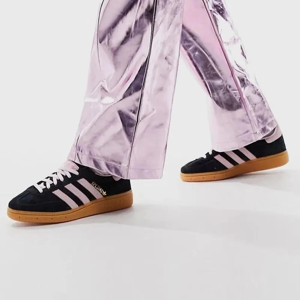 adidas Spezial Women's Black Pink Daily Sneakers