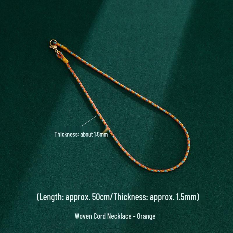 Плетеное колье ручной работы: Красочный мягкий веревочный шнурок и женская ключичная цепочка с подвеской