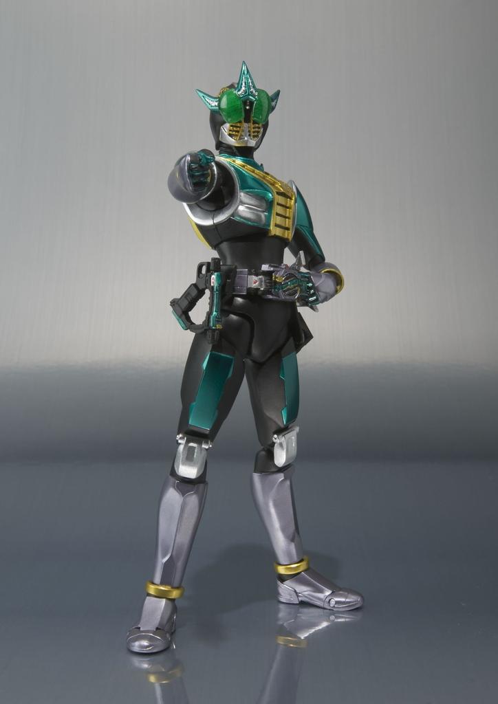 TAMASHII NATIONS Камен Райдер Зеронос Альтаир Форма SHFiguarts