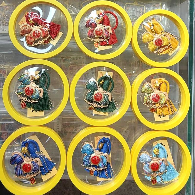 Ключеница-подвеска Вращающаяся Лошадка в Национальном Стиле для Мира и Радости