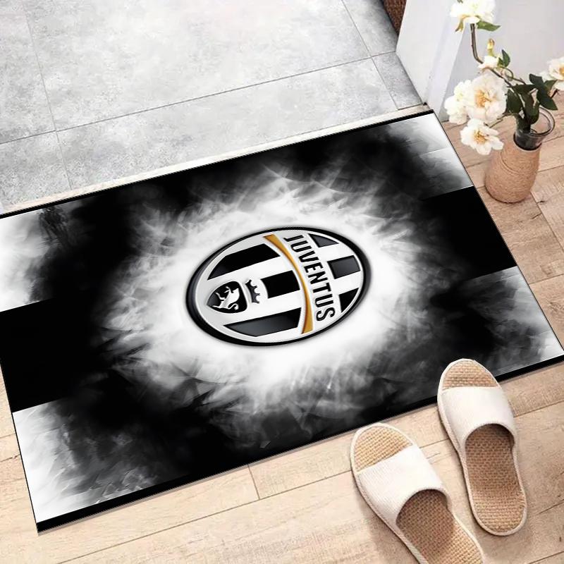 Juventus Football Polyester Carpet, Soft Indoor Mat for Office Chair, Living Room, Computer Desk - Decorative Home Office Rug Design