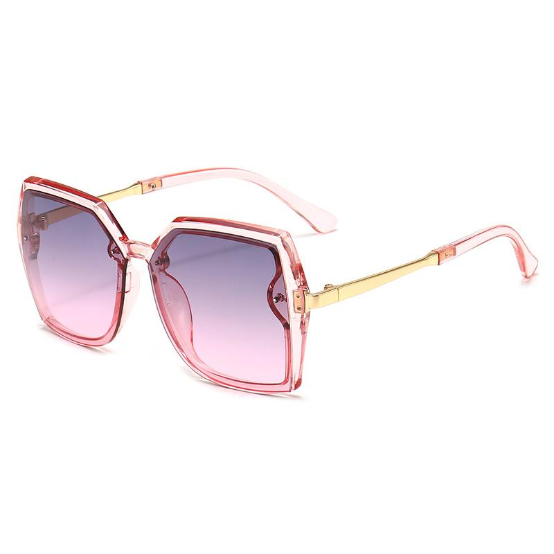 New square sunglasses, European and American fashion large square sunglasses, personalized metal ocean-colored glasses for women