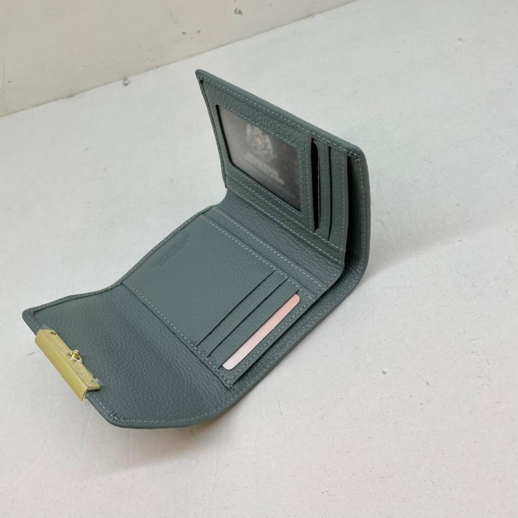 Women's Cowhide Half Wallet - Natural Cowhide - Lightweight and Luxurious Crocodile Pattern - AW9165 - Sky Blue