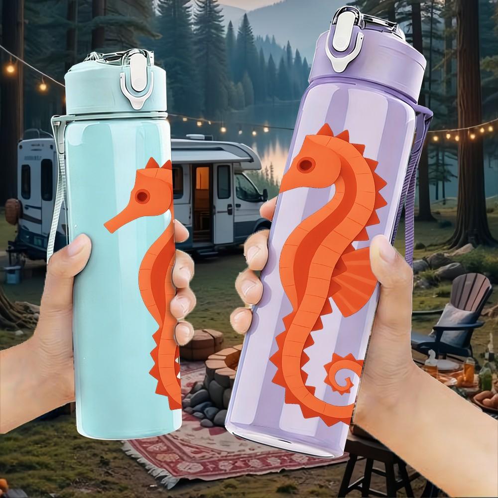 1PC Single Seahorse Line Illustration 750ml Color Plastic Sports Water Bottle Leakproof Flip Straw Lid Suitable for Sports Office Home Use