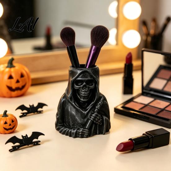 Funny Holiday Gifts for Friends Ghost/Skull Shape Pen Holder Resin Desktop Organizer Halloween Cute Ghost Cup Decorative Storage Container