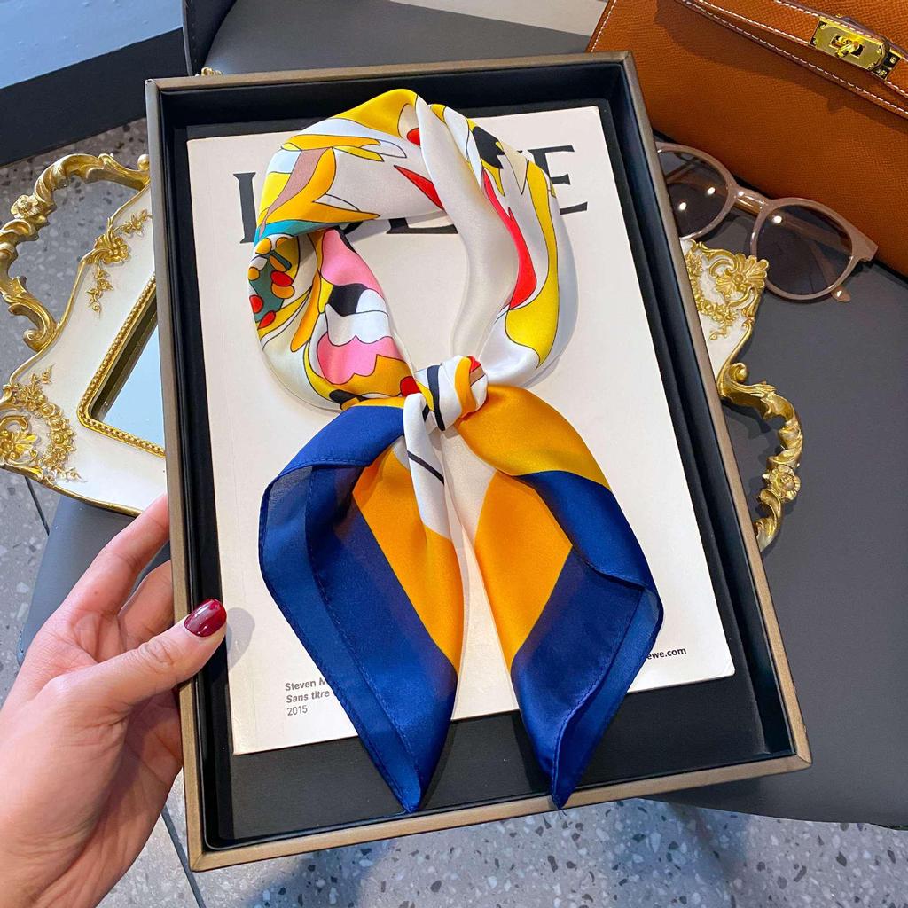 Универсальный женский шелковый шарф 70 см – Простой полосатый шейный платок для весны/осени