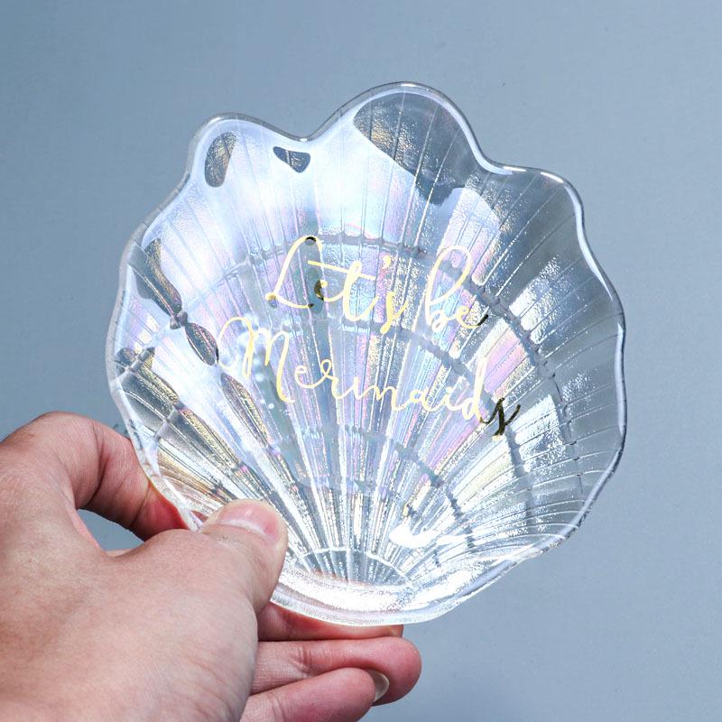 Художественная стеклянная тарелка «Русалка»: Яркий реквизит для демонстрации нейл-арта и ювелирных изделий