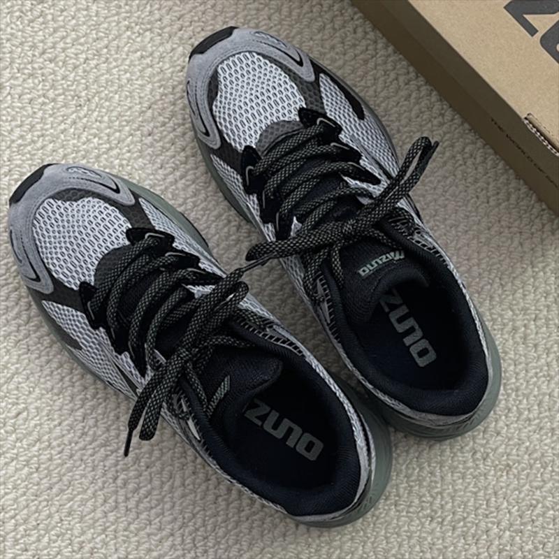 Mizuno Mesh Breathable 'Dad' Running Shoes