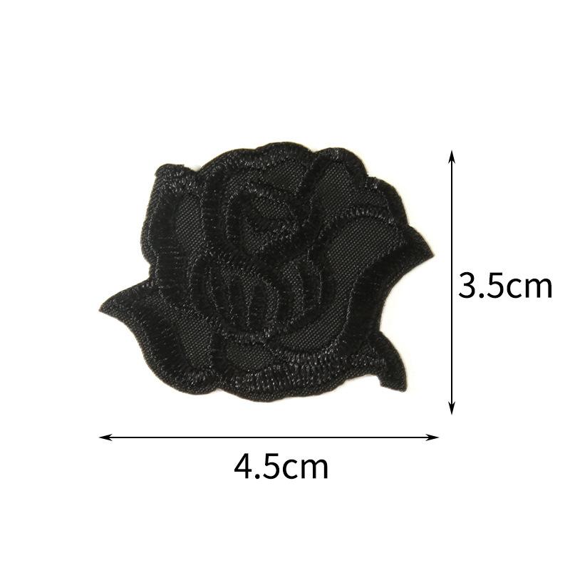 Салон автомобиля, крыша, потолок, окурок, след от сигареты, дымовое отверстие, ремонт следов от дыма, заплатка для ремонта, наклейка на тряпку