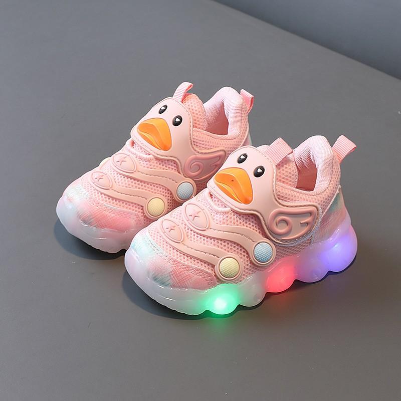 Baby Light-Up Sneakers Toddlers Soft Sole Breathable Mesh Walking Shoes With Cartoon Design