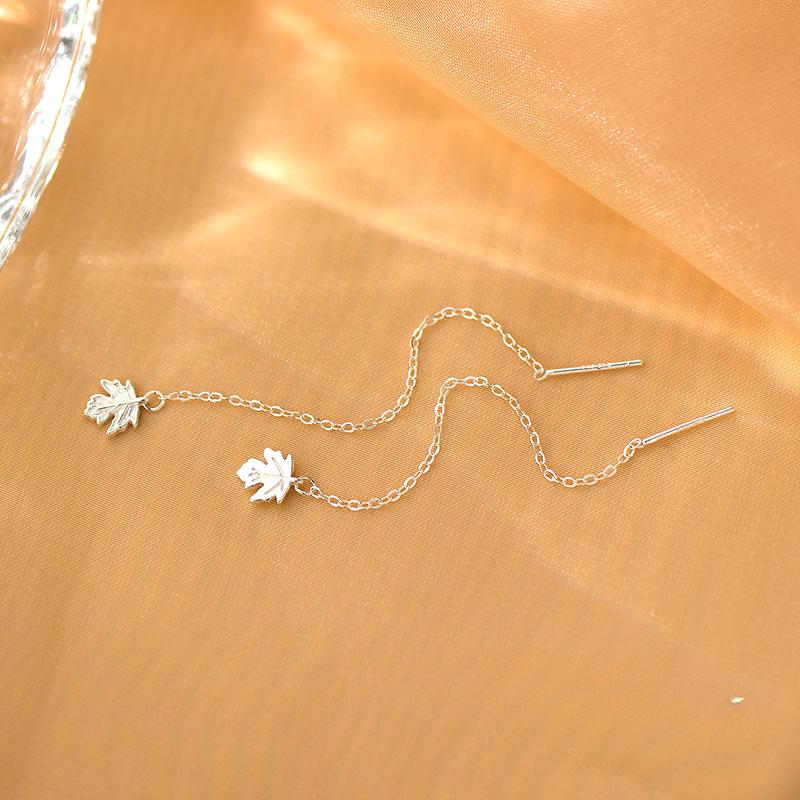 Осенне-зимняя атмосфера Кленовый лист Ушной кабель Светильник Роскошный Высококачественный Свежий Длинный Украшение Уха