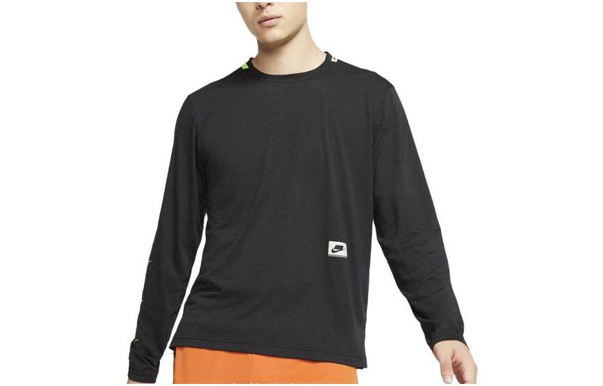 Nike Футболки мужские черные с круглым вырезом умеренного прямого кроя BV4539-010