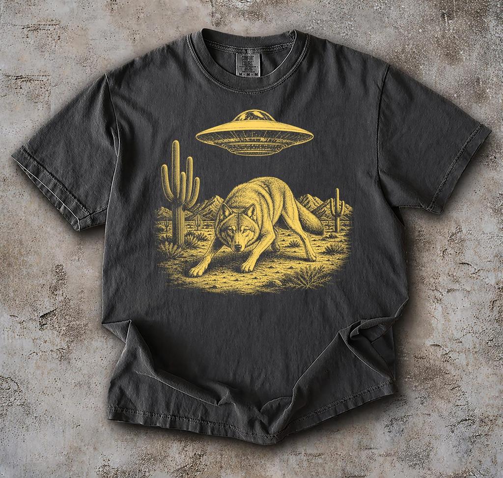 Vintage UFO Wolf Graphic Shirt, Retro 90s Cowboy Western Tee, Streetwear T-Shirt