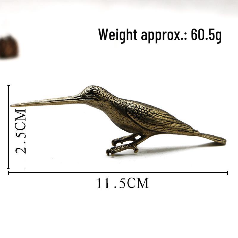Brass Micro-Carved Kingfisher Ornament: Solid Copper Hummingbird Tea Knife with Long Beak - A Bird of Good Omen for Your Desktop.