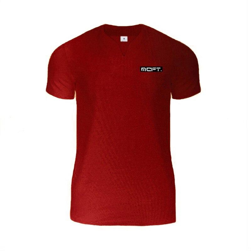 Muscleguys Мужские дышащие футболки для фитнеса и тренировок с короткими рукавами для занятий спортом на открытом воздухе с v-образным вырезом, уличная футболка с рисунком