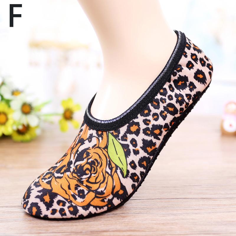 Женские носки, зимние носки-тапочки с леопардовым цветочным принтом, бархатные домашние короткие нескользящие супер мягкие носки-лодочки для йоги, теплые тапочки, носки