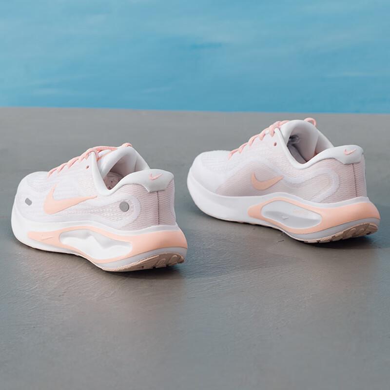 Nike Женские всесезонные беговые кроссовки FJ7765-114