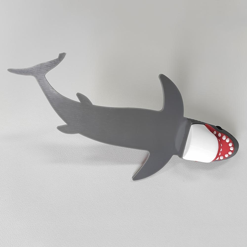 Креативная 3D закладка в виде большой белой акулы - Прочный пластик, Черная с красными деталями зубов, Канцелярский подарок для ученика на начало учебного года