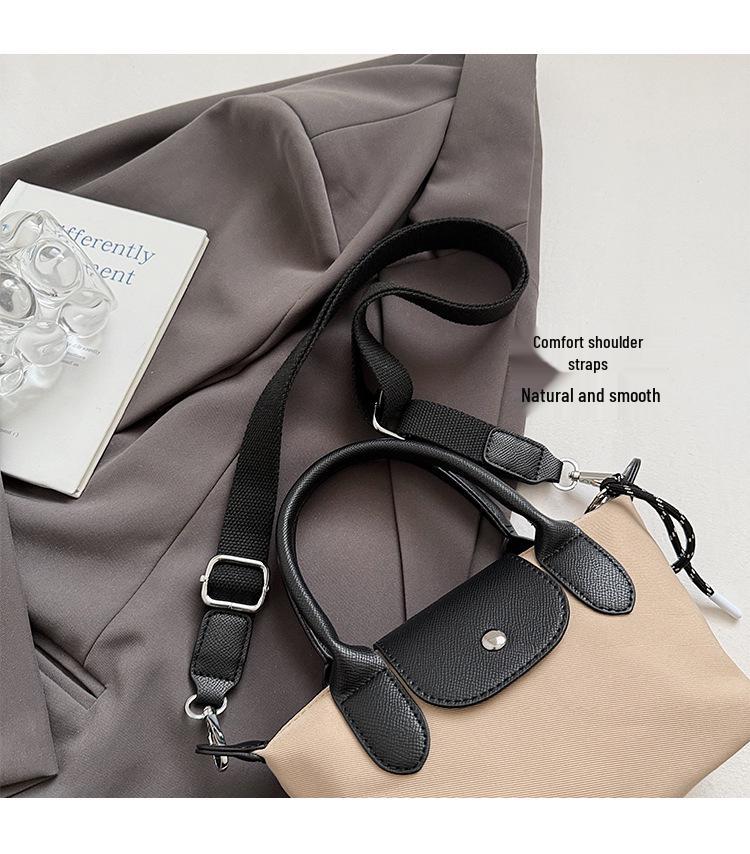 Минималистичная сумка-тоут из оксфордской ткани с цветными блоками: Универсальная, модная наплечная сумка с уникальной текстурой.