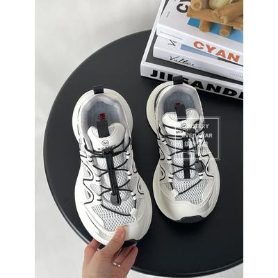 Женская обувь – Кроссовки