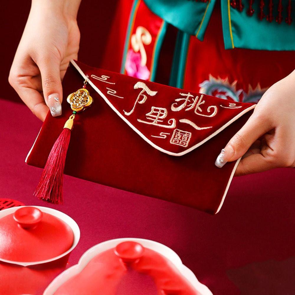 Множество узоров Свадебный красный конверт с кисточкой Дизайн Вышивка Красный денежный конверт Холщовая сумка Наилучшие пожелания Хунбао Праздник весны