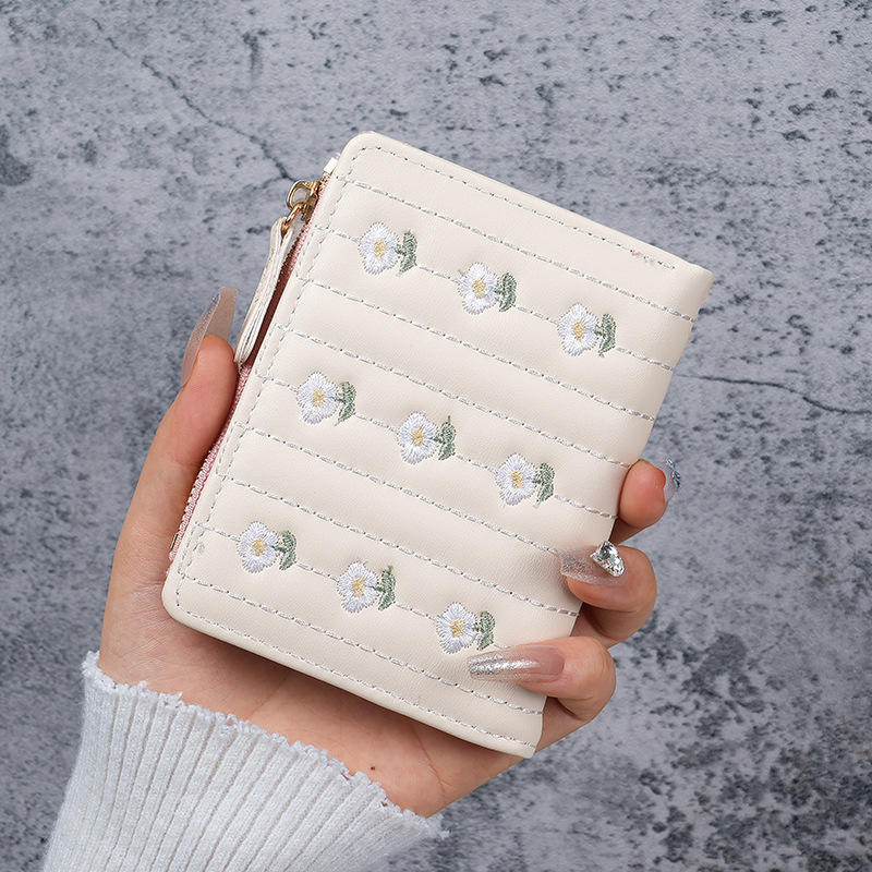 Женский кошелек из ПУ кожи с цветочной вышивкой, держатель для карт, милый кавайный зажим для денег, мини-кошелек, женский кошелек, визитница, органайзер для путешествий, подарок, конфетный цвет