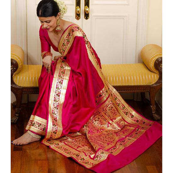 Индийское традиционное мягкое шелковое сари личи с жаккардовым плетением