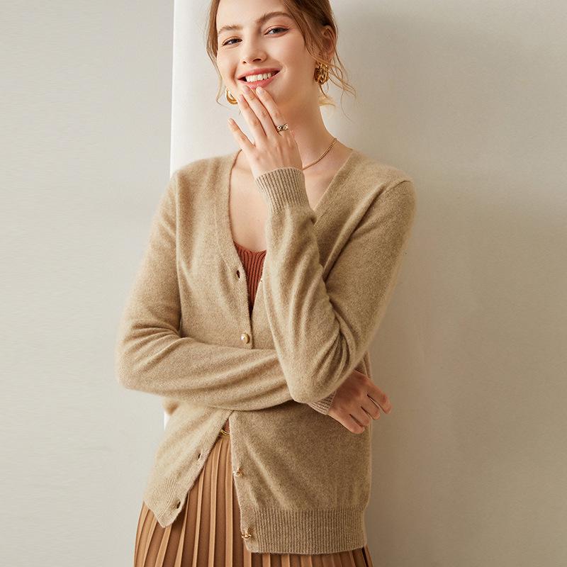 Women's Cashmere Cardigan: Spring/Autumn Loose Fit, Slimming Wool Knit Jacket