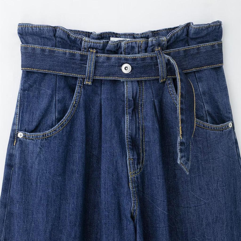 Весенний женский джинсовый комплект 2025 года: рубашка с поясом и плиссированные длинные брюки