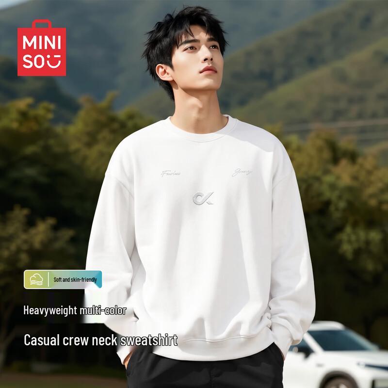 MINISO Men's American Retro Casual Crewneck Sweatshirt